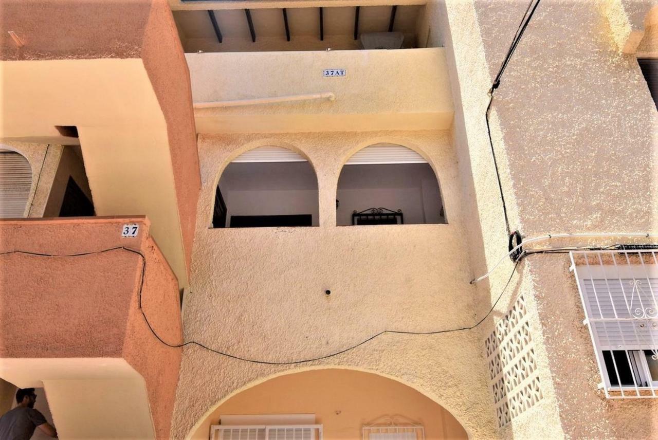 34 Retro Beach House - Alicante Real Estate Torrevieja Extérieur photo