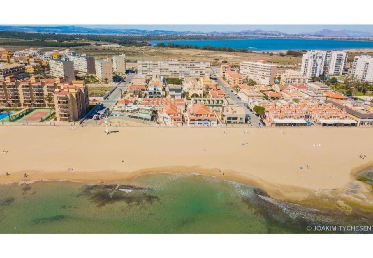 34 Retro Beach House - Alicante Real Estate Torrevieja Extérieur photo